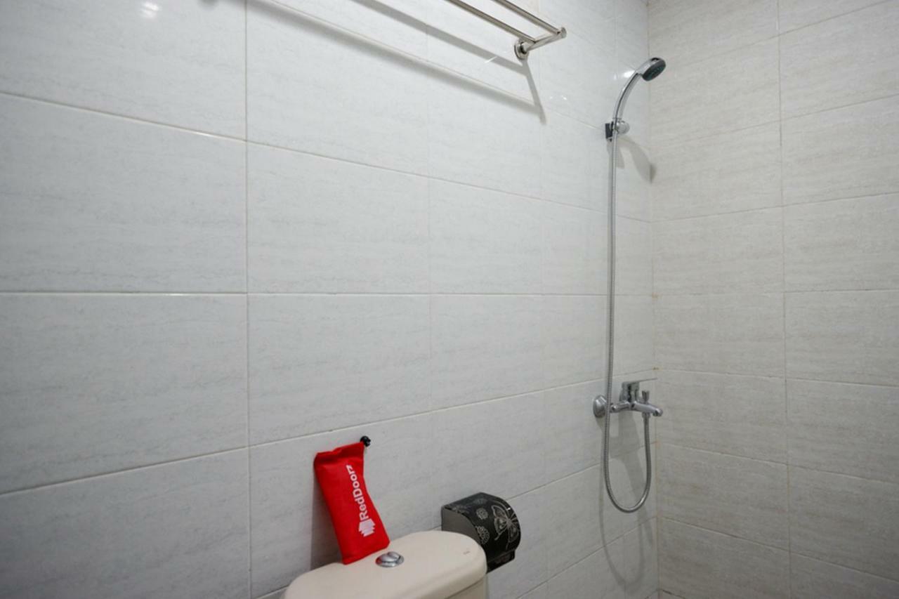 红多兹伊斯兰酒店-近普禾加多马格诺rsud 外观 照片